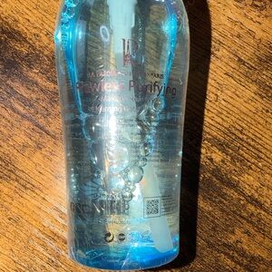 Predire make up remover